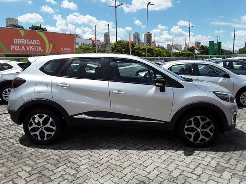 Imagem 7 de 9 de Renault Captur 2.0 16v Hi-flex Intense Automático