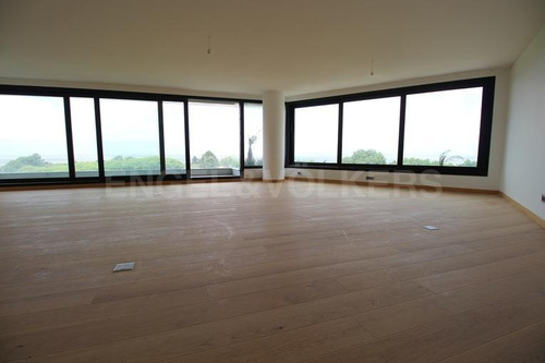 Imagen 4 de 15 de Fantástico Apartamento Frente Al Golf A Estrenar