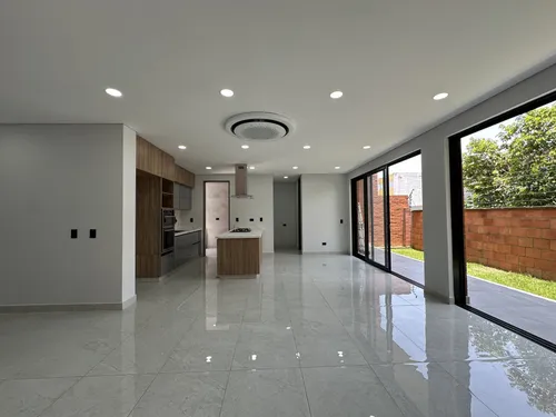 Casa En Venta En Hacienda El Castillo. Cod V8014650