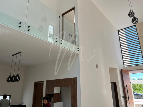 Casa En Venta En Cancun, Lagos Del Sol