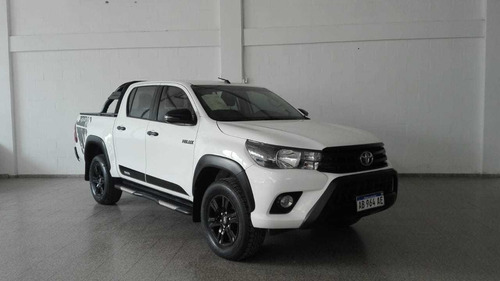 Imagen 8 de 13 de Toyota 2017 Hilux L/16 2.8 Dc 4x4 Tdi Lim At6