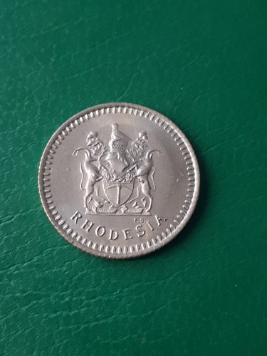 Rhodesia 1975 5 Cent.sin Circular 