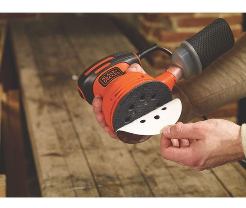 Lijadora Roto Orbital 5 (125mm) Black + Decker Bdero100