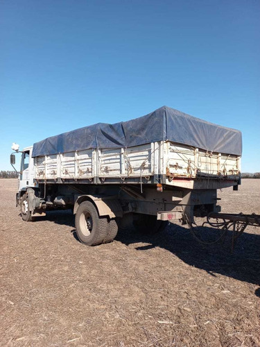 Imagen 5 de 12 de Acoplado Bi Vuelco Y Caja Bi Vuelco Ombú. Excelente Estado