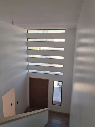 Linda Casa Nueva En Condominio/ Chicureo/ 1321 Mt2 / 370 Mt2