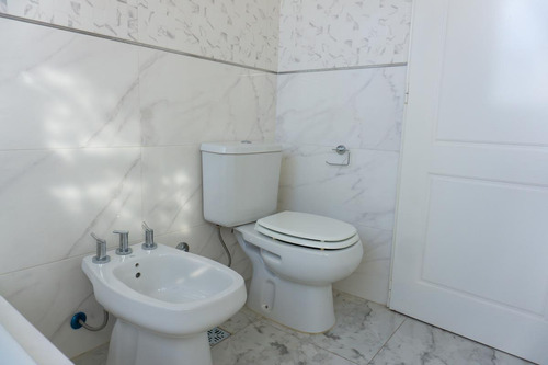 Imagen 11 de 27 de Venta, Casa, El Canton, Barrio Norte, Lote Al 100