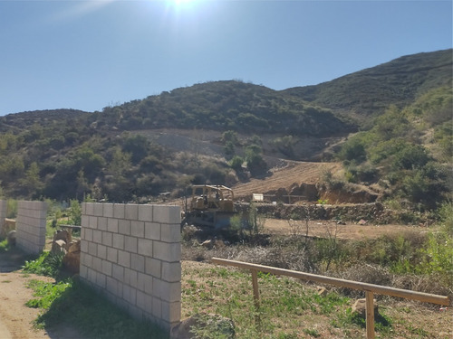 En Venta Terreno De 2500 Mts Opcion A 1 Hectarea En San Antonio De Las Minas, Prop. Privada, Rustico, En Loma Vista, Ruta Vino