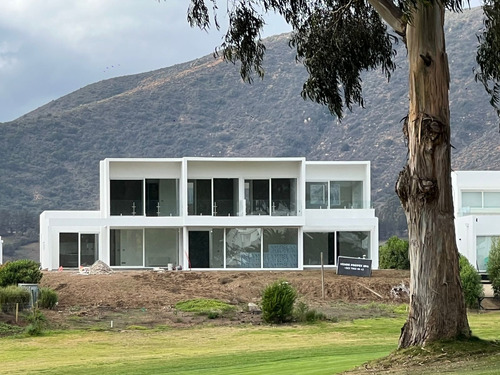 Maravillosa Casa Nueva En Marbella Con Vista A Campo De Golf