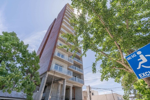 Imagen 25 de 30 de Departamentos Venta San Lorenzo 2 Dormitorio Frent