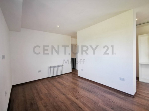 Imagen 16 de 23 de Dúplex En Venta De 3 Dormitorios En Gonnet, La Plata