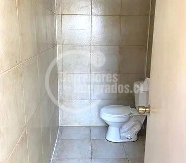 Casa En Venta De 4 Dorm. En Colina