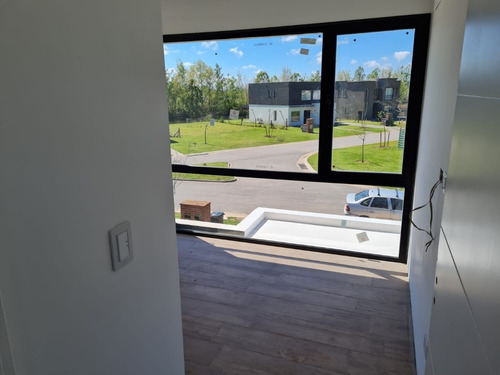 Imagen 14 de 17 de Hermosa Casa En Venta En Barrio Acacias, Puertos Del Lago