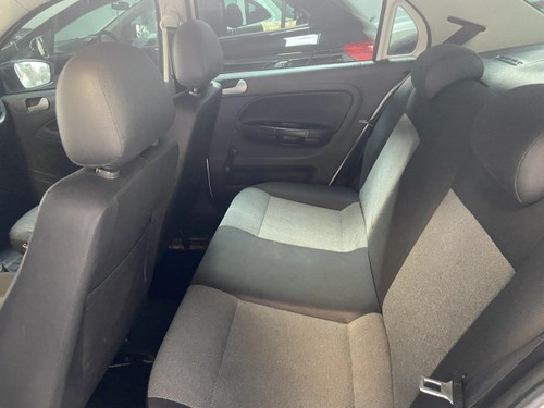 Imagem 7 de 14 de Voyage 1.6 Mi 8v Flex 4p Manual
