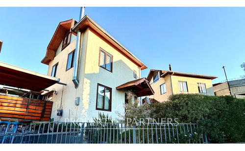 Estupenda Casa En Condominio Con Vista Al Mar