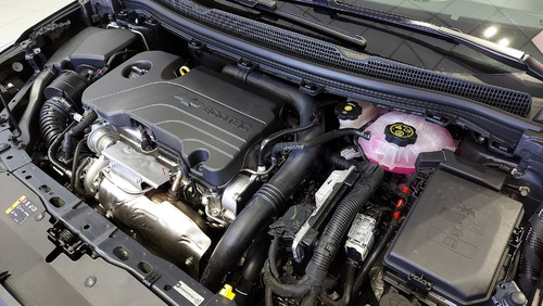Imagen 17 de 25 de Chevrolet Cruze 5 Puertas Lt 1.4n Automático Hatchback 2023*