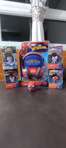 Cornetas. Mini. Audifonos Spiderman. El Hombre Araña. Venom