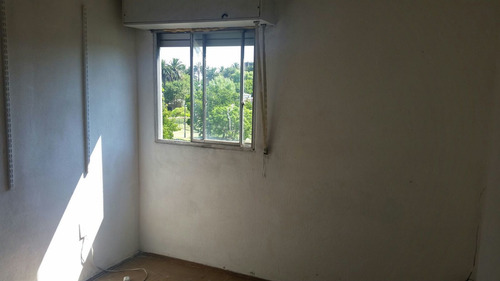 Buen Apartamento En Complejo América, Acepta Banco!!