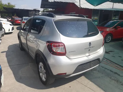 Renault Stepway 1.6 Dynamique Mt