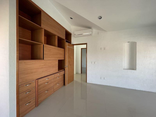 Casa En Lomas De Cocoyoc