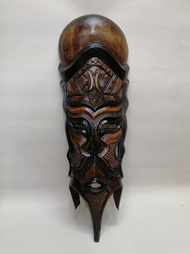 Máscara Africana Antigua En Madera Nogal El Rey Protector