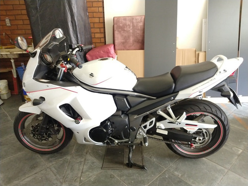 Imagem 2 de 7 de Suzuki Gsx 1250 Fa