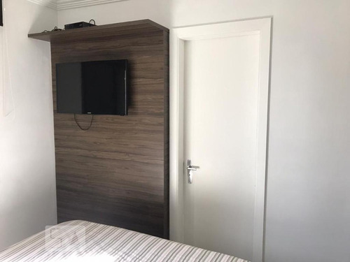 Apartamento À Venda - Vila Das Mercês, 2 Quartos, 70 - S893134837