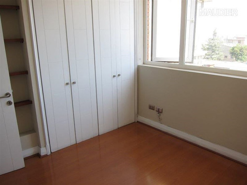 Departamento En Venta De 1 Dorm. En Las Condes