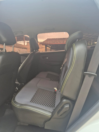 Chevrolet Spin 1.8 Activ 7l Aut. 5p marchas