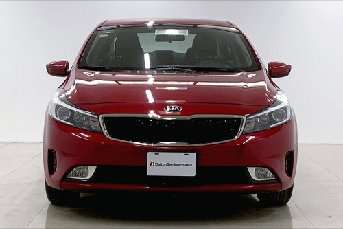 Imagen 3 de 25 de Kia Forte Sedan 4 Pts Lx, Tm6, A/ac, Bl, F Niebla, R-16
