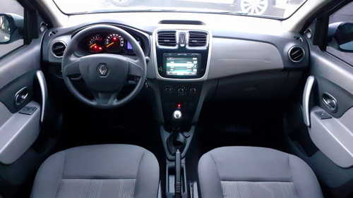 Renault Logan 1.6 Expression