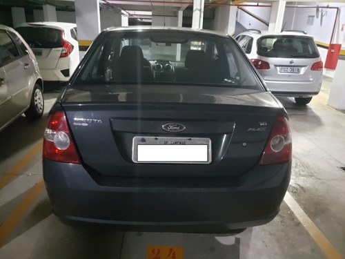 Imagem 2 de 8 de Ford Fiesta Sedan 1.6