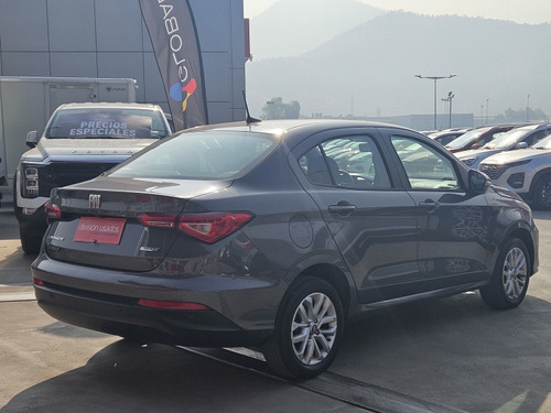 Fiat Cronos CRONOS DRIVE 1.8 AT