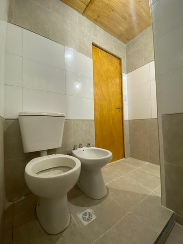 Hermosa Casa A Estrenar Terreno 10x22 En Esquina Barrio Poggio Gral Belgran