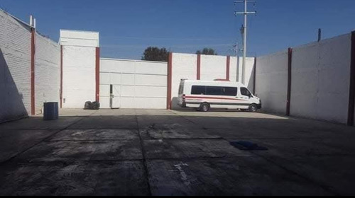 Se Vende Bodega (0) Se Renta Bodega Av Juan Pablo Segundo Ce