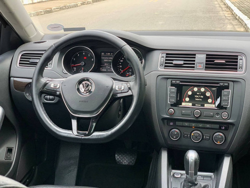 Imagem 12 de 15 de Volkswagen Jetta 2.0 Comfortline Flex 4p Tiptronic