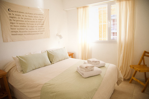 Casa Calma Tandil - Zona Centro. Ubicación Ideal. Moderno Y Luminoso. Electrodomésticos, Vajilla Y Ropa Blanca P/ 4 Pax. Cochera. Dpto. Alquiler Por Día.