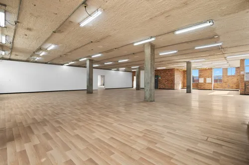 Edificio En Venta En El Toberín. Cod V51400