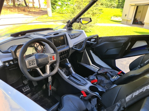 Imagen 11 de 15 de Polaris Rzr Xp Pro Ultimate