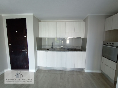 Dpto. 2 Dorm / 2 Baños / 1 Est. Metro San Alberto Hurtado L1