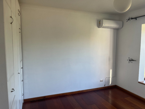 Arriendo Parcela C/ Casa Funcional En Condom. De Buen Nivel