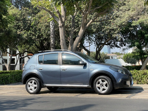 Camioneta Renault Stepway Año 2012/13 Vende Dama Unico Dueño