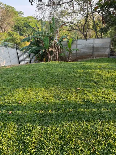 Se Vende Por Motivo De Salida Del País Recién Remodelada