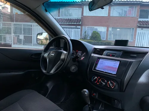 Nissan Frontier 2.5l Automática Gasolina