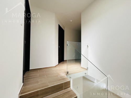 Imagen 10 de 16 de Casas De 4 Recámaras, Principal Con Vestidor Y Baño, Amplios Espacios
