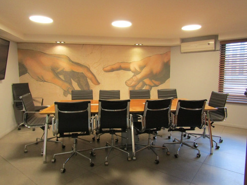 Amplia E Impecable Oficina En Av. Providencia (303m2).