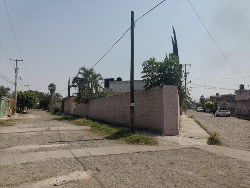 Imagen 2 de 12 de Casa Sola En Venta Centenario