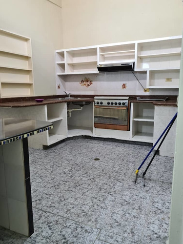 Imagen 6 de 8 de Casa En Venta - Urb. Caujaro Ma