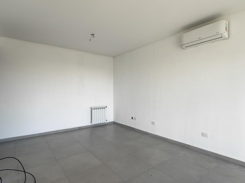 Venta - Caballito - Departamento 2 Ambientes - Balcón - Parrilla - Amenities - Apto Crédito