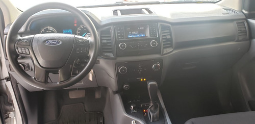 Mitsubishi L200 2.4 Triton Sport Hpe Cab. Dupla 4x4 Aut. 4p