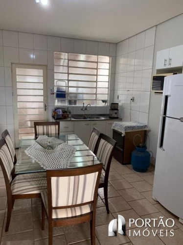 Imagem 8 de 15 de Casa À Venda - Vl. Seabra, Bauru-sp - 5594
